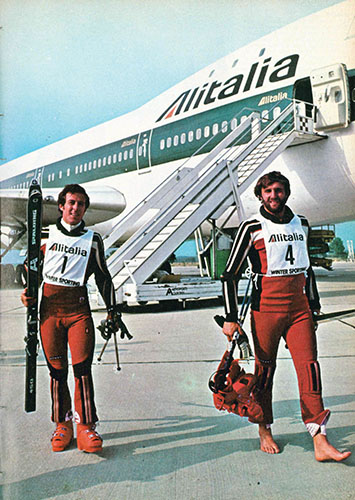 Cosa ci fanno Gustavo e Pierino vesiti da sci con alle spalle un aereo Alitalia? Bisognerebbe chiederlo a Mario Cotelli, che attorno alla valanga ha costruito un’immagine di marketing formidabile che oggi non esiste più. 