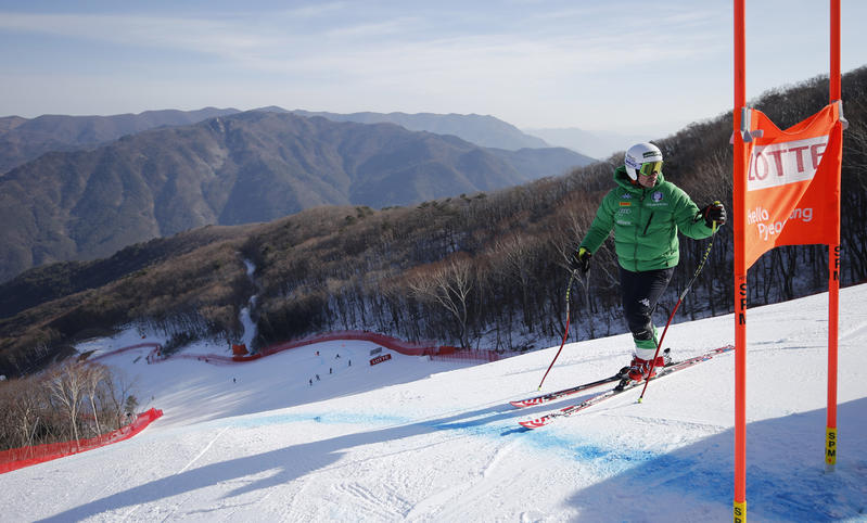 Ski World Cup 2015-2016. Peter Fill (ITA). Jeongseon (KOR) 05-02-2016. foto (Shin Tanaka - Pentaphoto)