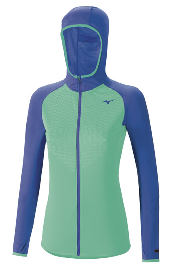 MIZUNO BODY MAPPING HOODY. caratteristiche tecniche: BREATH THERMO – Genera calore mantenendo il corpo caldo e asciutto BODY MAPPING – Aree ventilazione interne che offrono maggior traspirabilità e comfort LIGHTWEIGHT – Incredibile leggerezza per offrire una miglior performance 